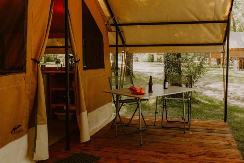 Camping Onlycamp Les Deux Rives Lannion Εξωτερικό φωτογραφία